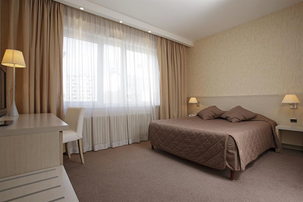 Hotel Restaurant Tivoli - Basel Airport Huningue Εξωτερικό φωτογραφία